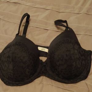 Bra / Body by Victoria